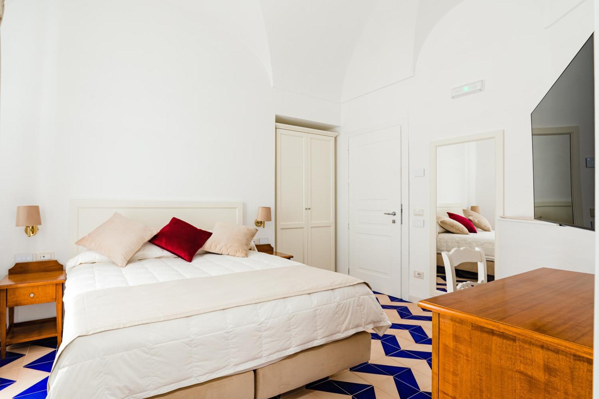 Hotel Da Raffaele Ischia Ngoại thất bức ảnh